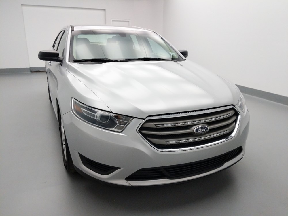 2014 Ford Taurus - Passenger Front Hood