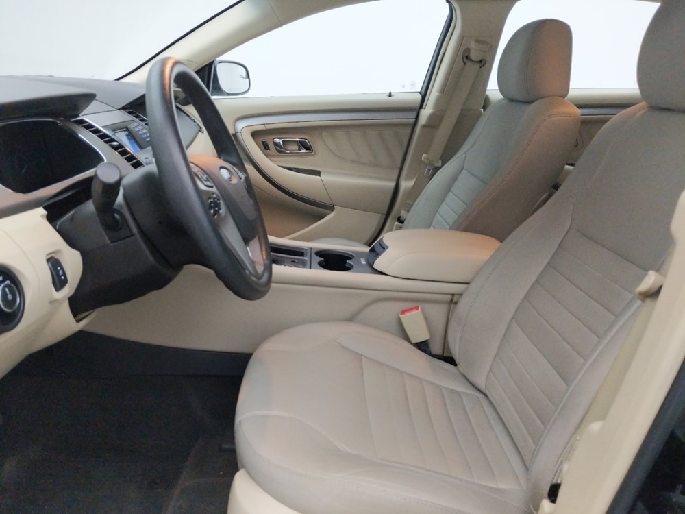2014 Ford Taurus - Driver Front Seat