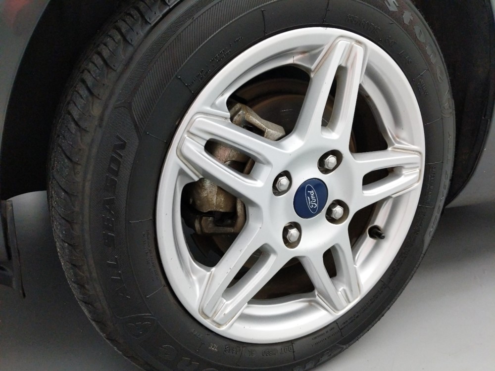 2017 Ford Fiesta - Wheel