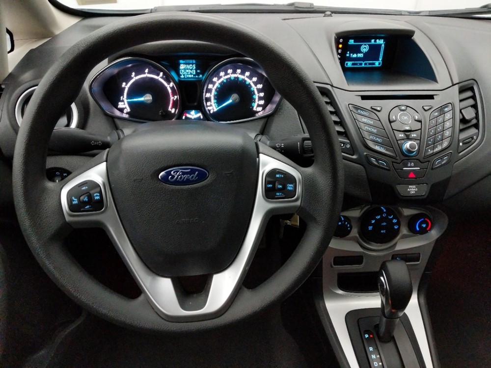 2017 Ford Fiesta - Driver Dash