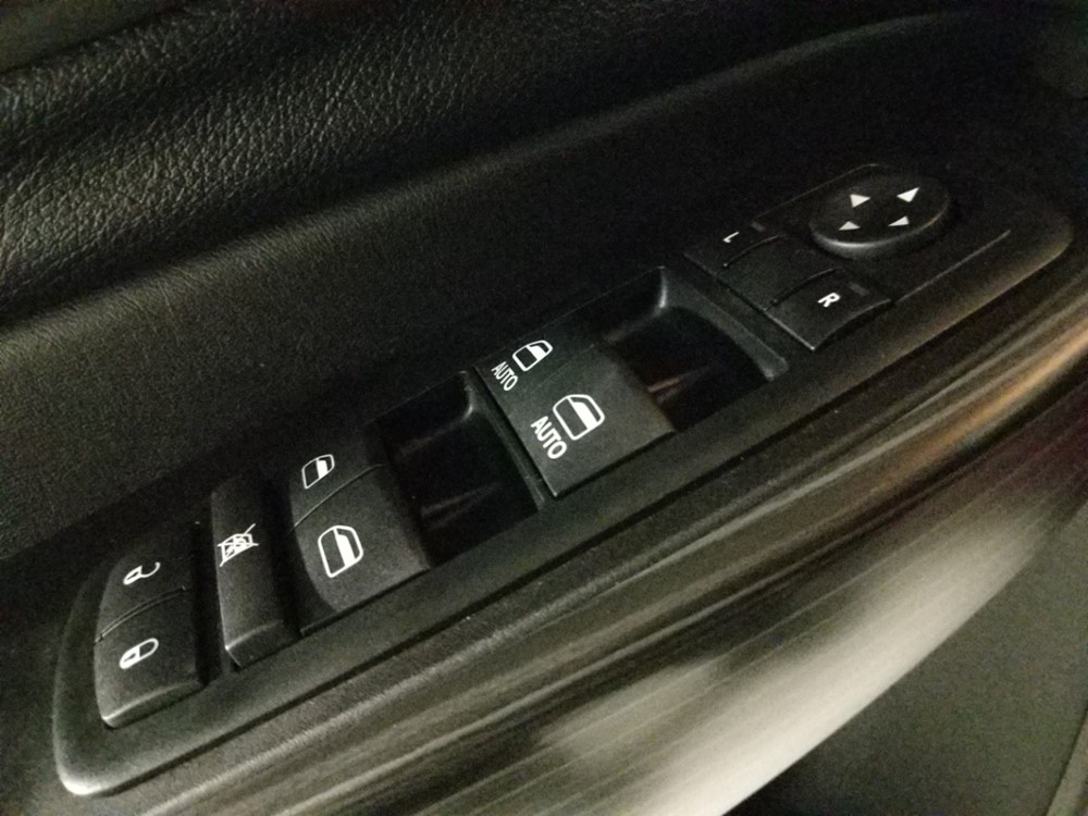 2014 Jeep Cherokee - Driver Power Windows/Lock Control