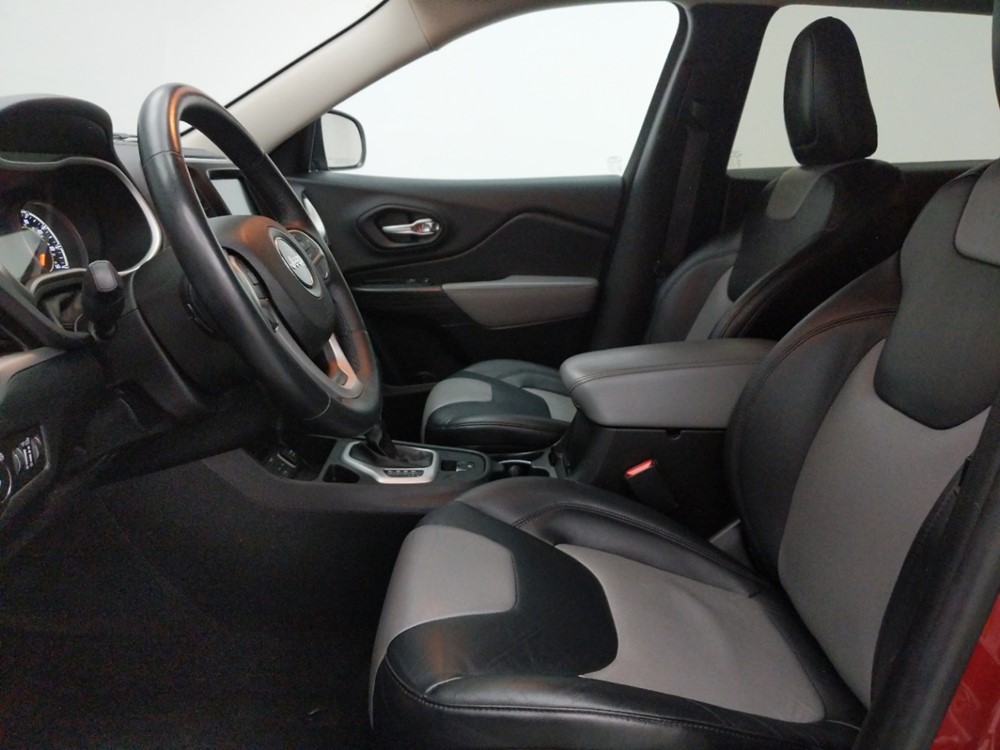 2014 Jeep Cherokee - Driver Front Seat