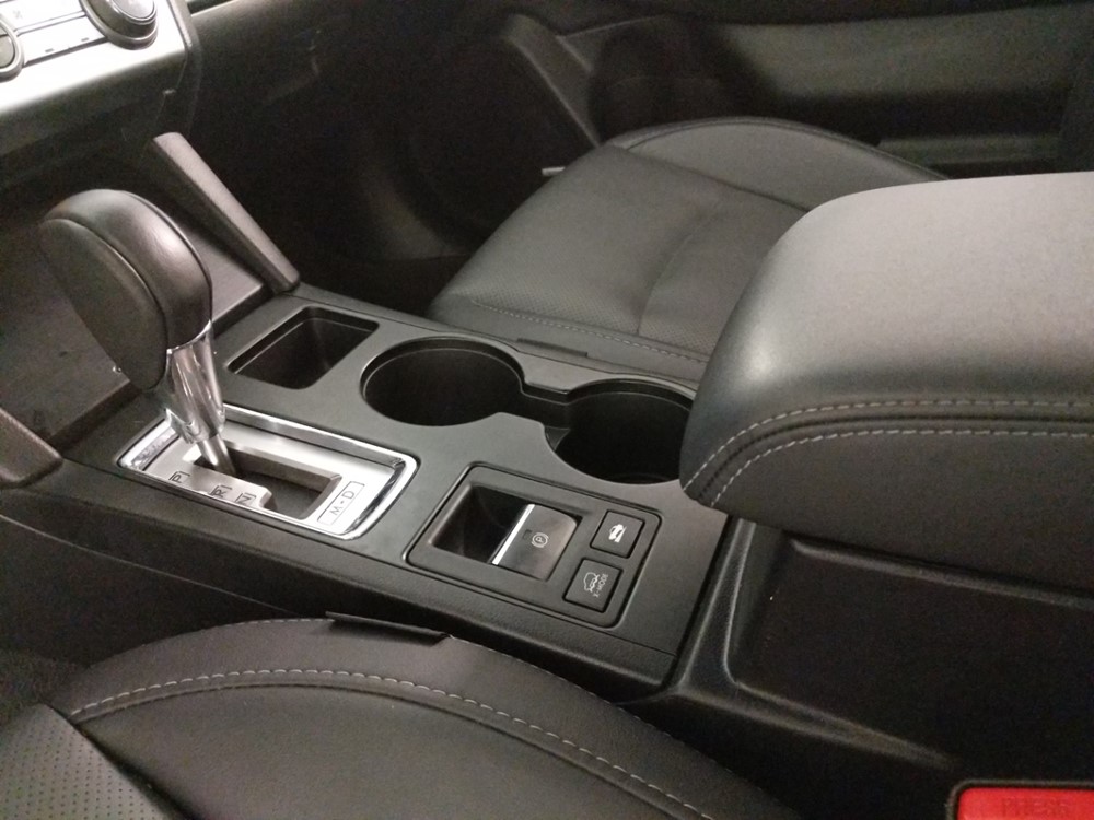 2017 Subaru Outback - Center Console/Cup Holders