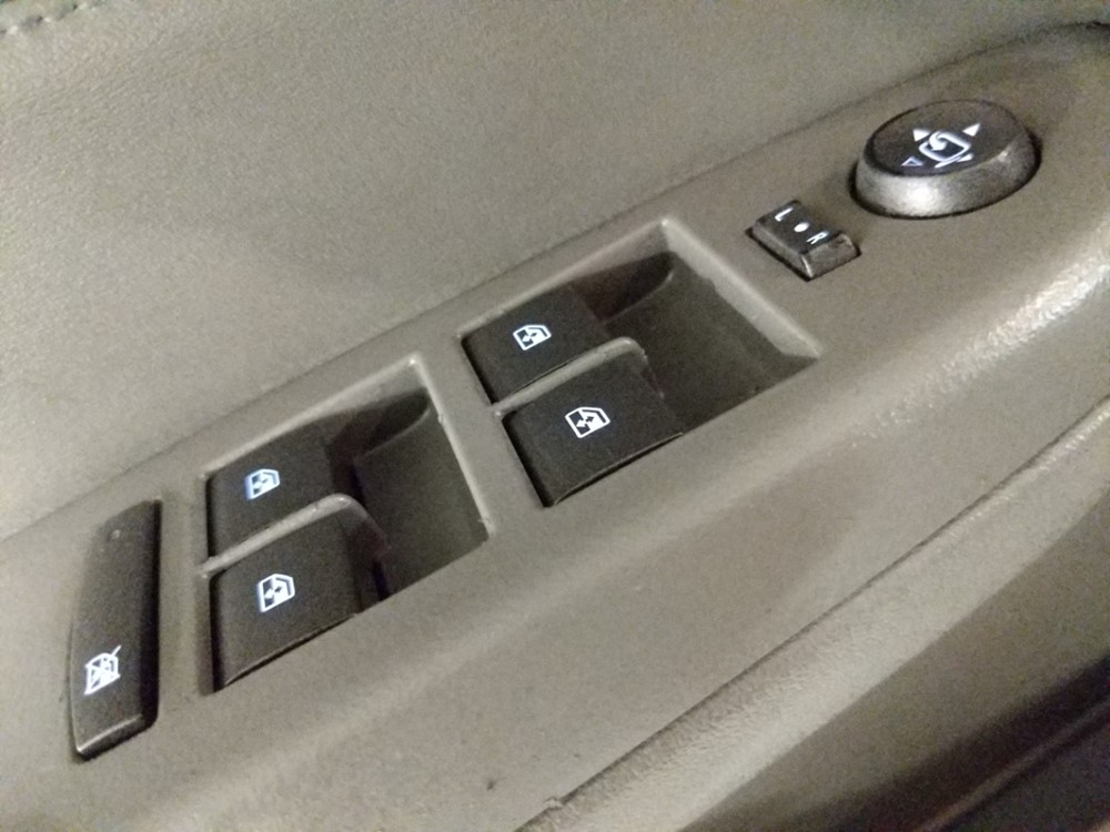 2010 Cadillac SRX - Driver Power Windows/Lock Control