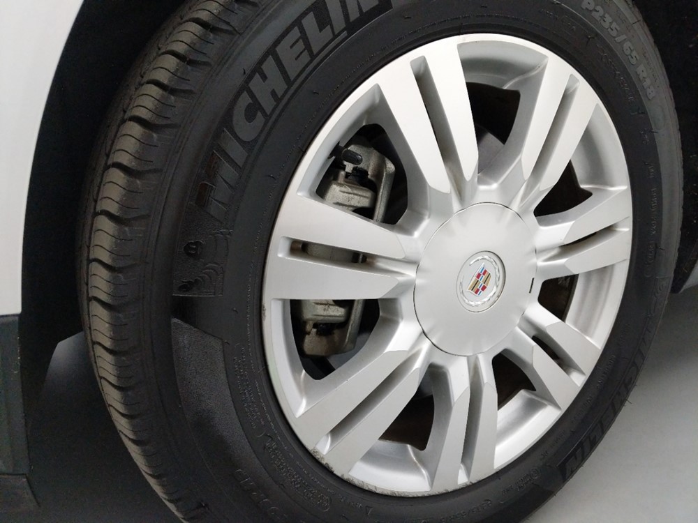 2010 Cadillac SRX - Wheel