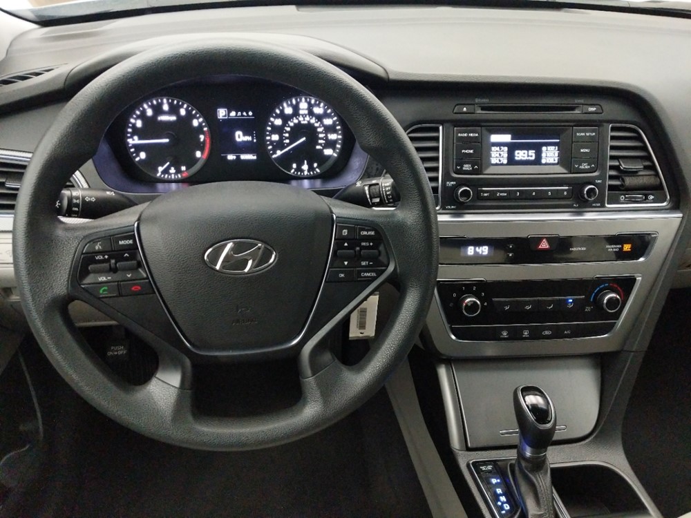 2017 Hyundai Sonata - Driver Dash