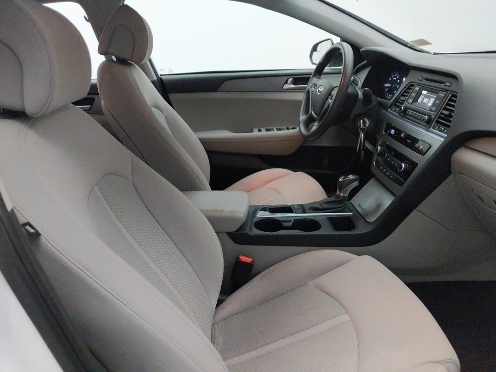 2017 Hyundai Sonata - Passenger Front Seat