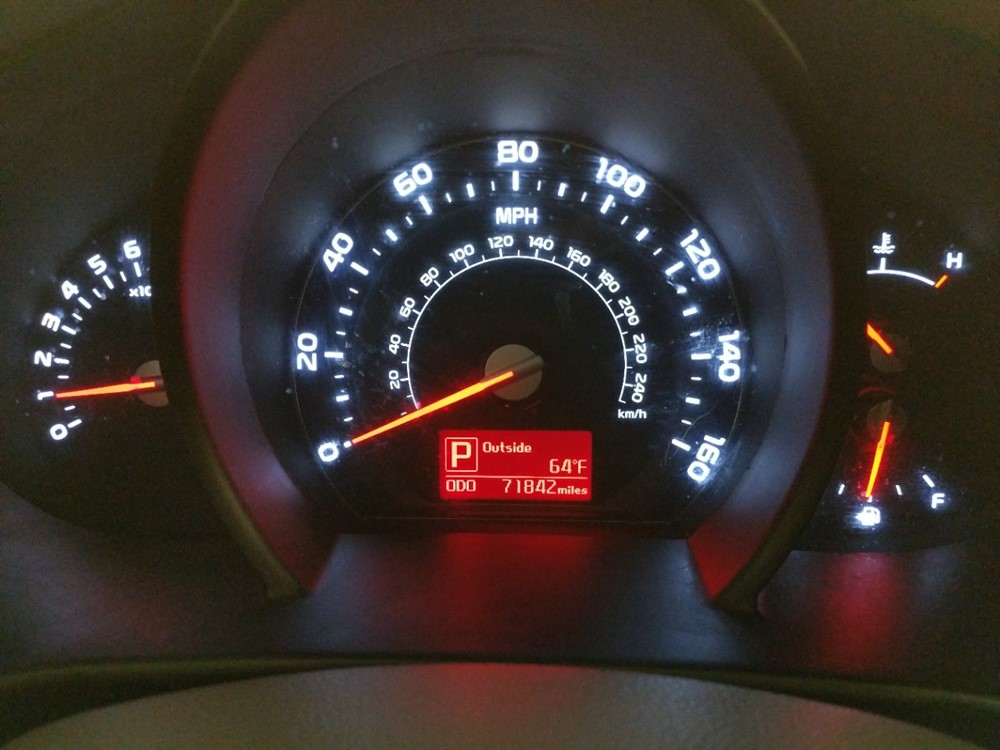 2015 Kia Sportage - Odometer Close Up