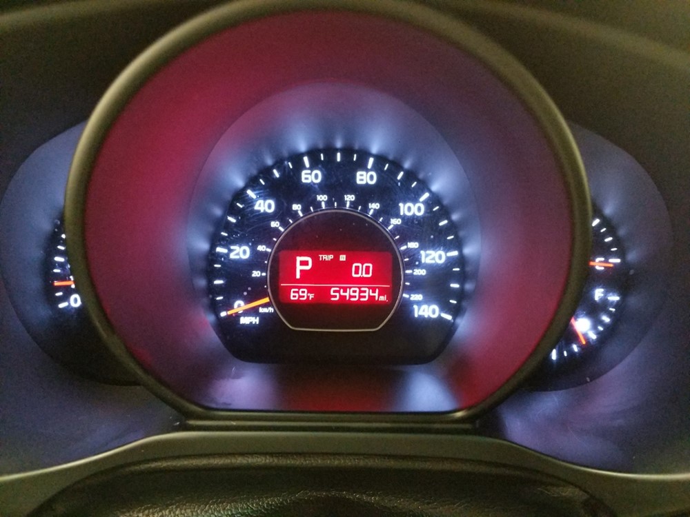2017 Kia Soul - Odometer Close Up