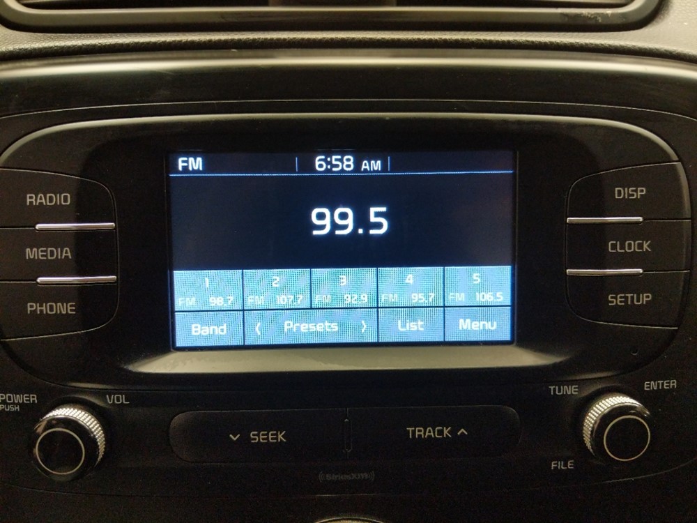 2017 Kia Soul - Stereo Package