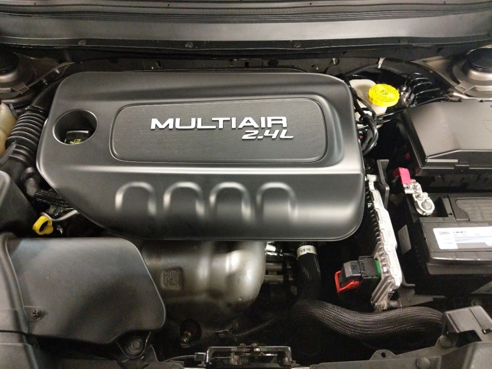 2016 Jeep Cherokee - Engine
