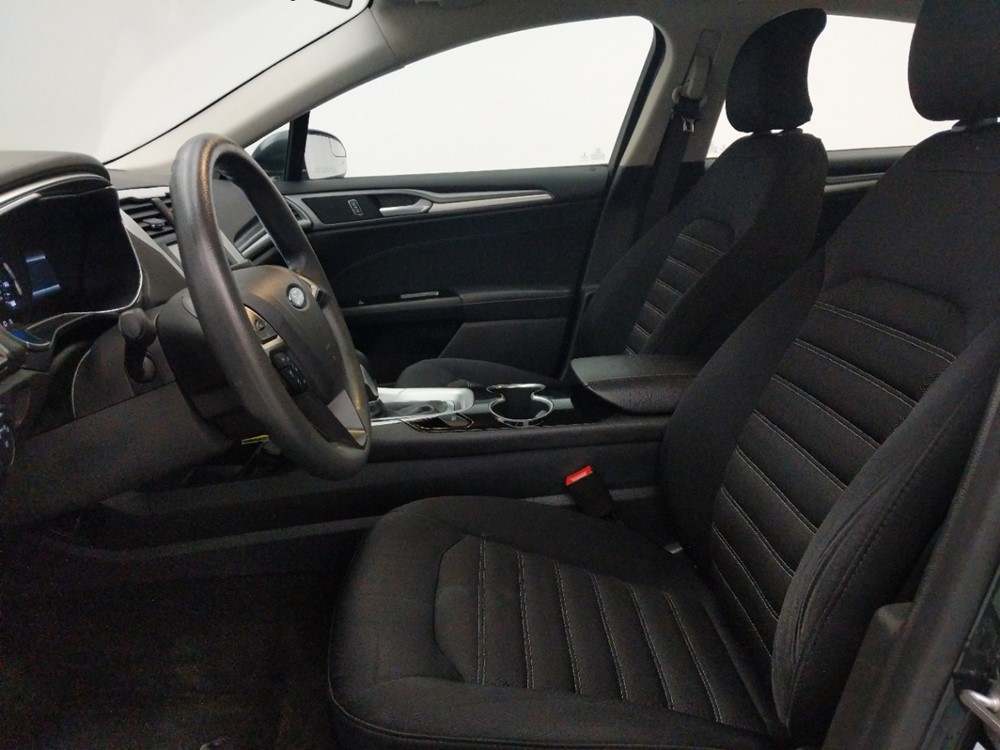 2015 Ford Fusion - Driver Front Seat