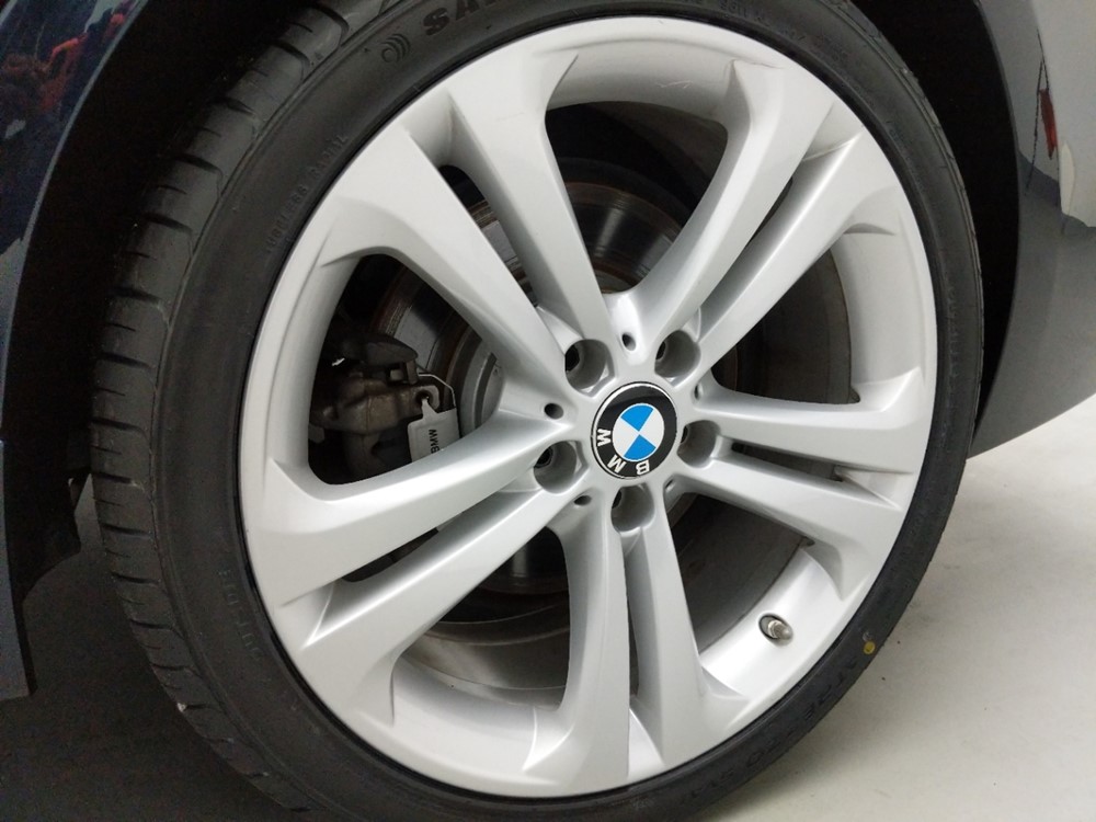 2015 BMW 335i - Wheel