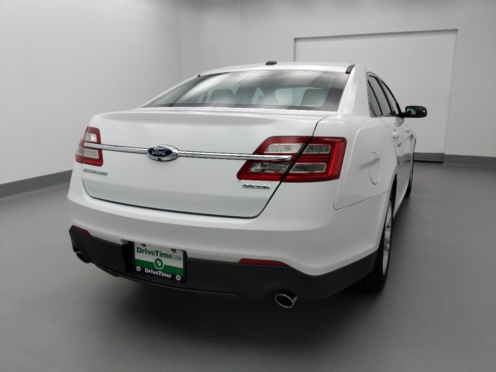 2015 Ford Taurus - Passenger Rear Trunk