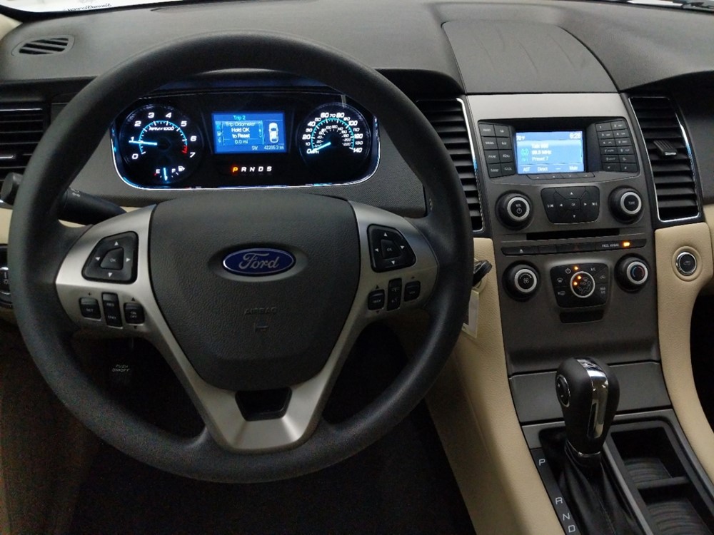 2015 Ford Taurus - Driver Dash