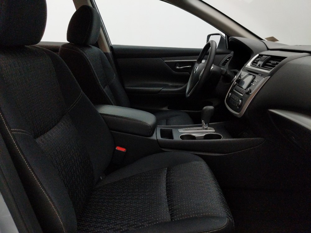 2016 Nissan Altima - Passenger Front Seat