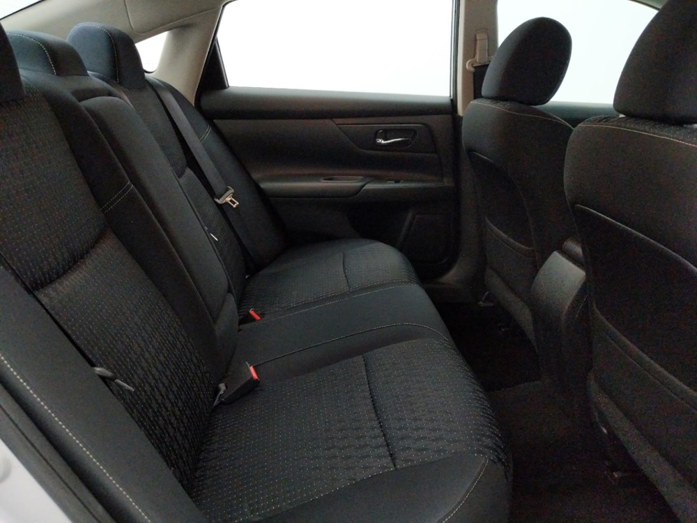 2016 Nissan Altima - Passenger Rear Seat