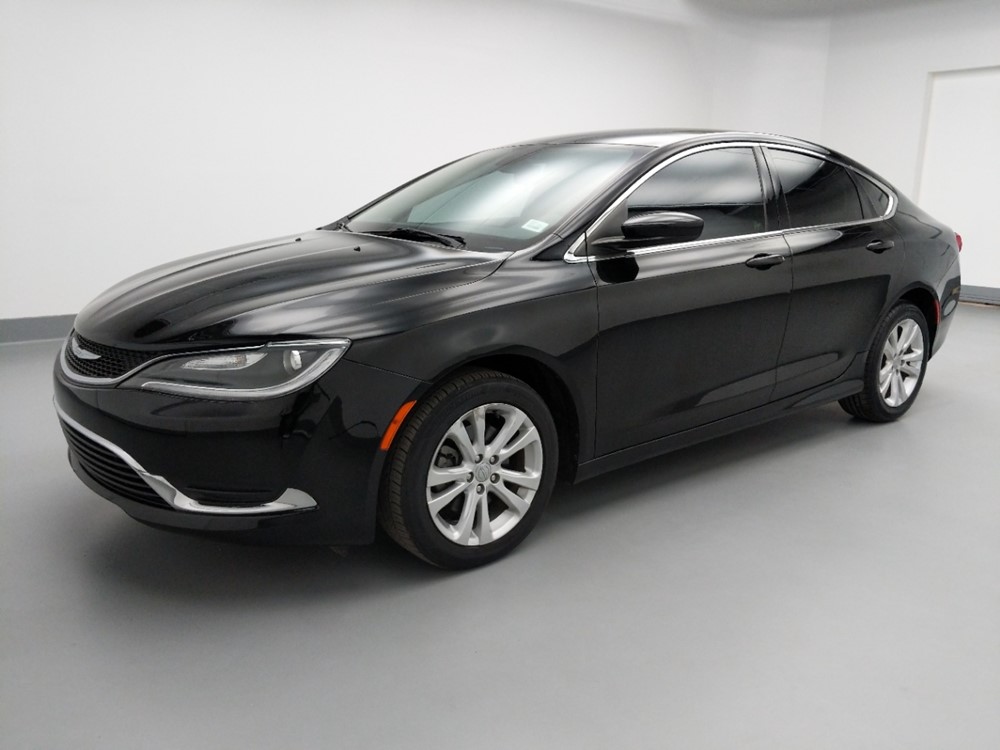 2016 Chrysler 200 - Driver Front Side