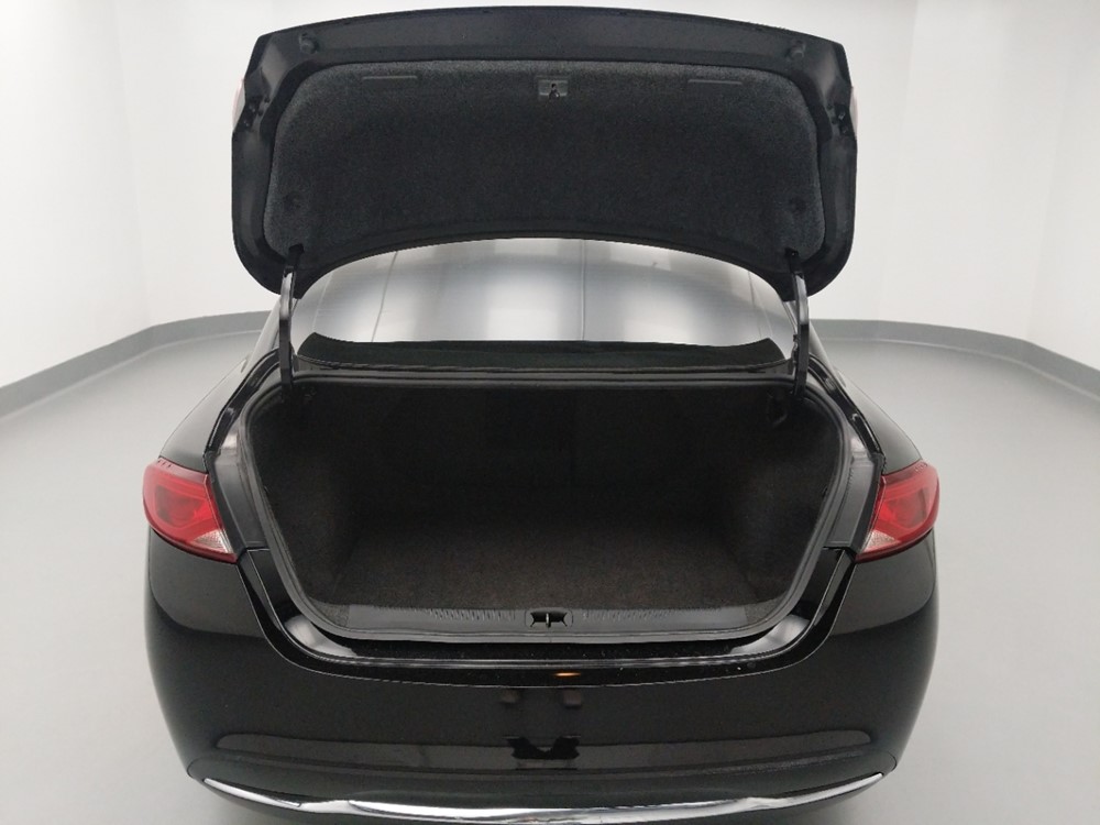 2016 Chrysler 200 - Trunk