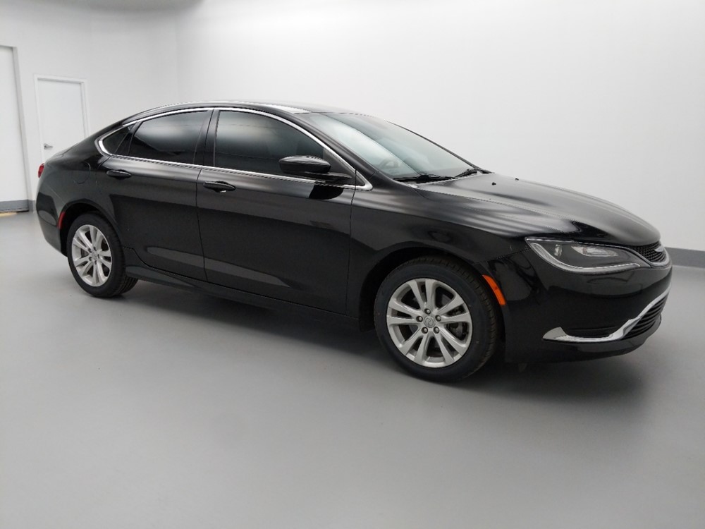 2016 Chrysler 200 - Passenger Front Side