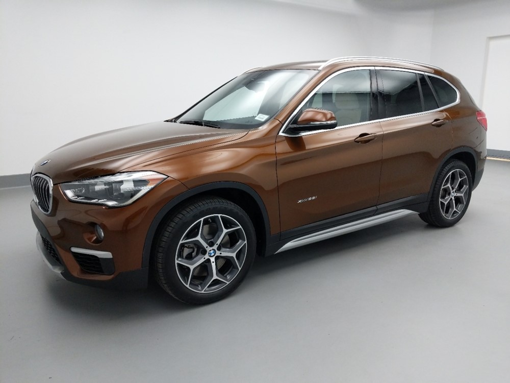 2016 BMW X1 - Driver Front Side