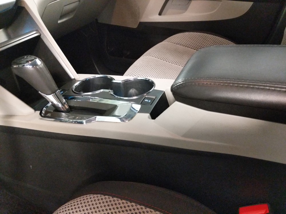 2016 Chevrolet Equinox - Center Console/Cup Holders
