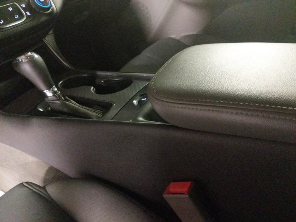 2015 Chevrolet Impala - Center Console/Cup Holders