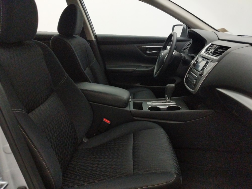 2017 Nissan Altima - Passenger Front Seat