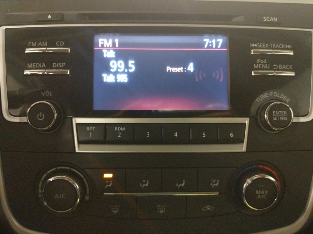 2017 Nissan Altima - Stereo Package
