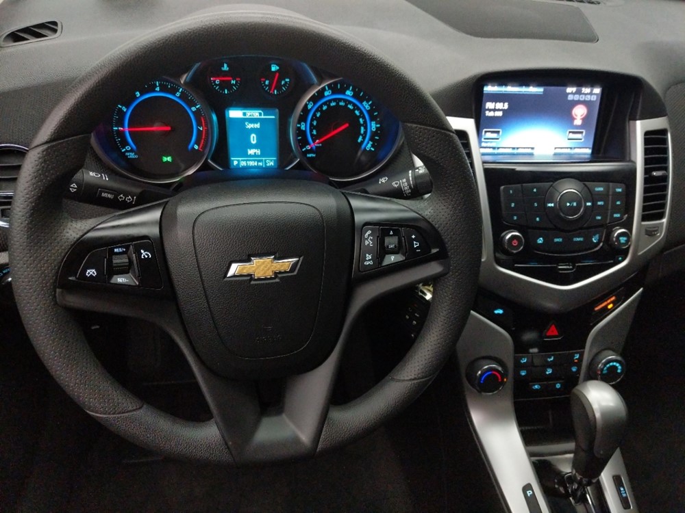 2016 Chevrolet Cruze - Driver Dash