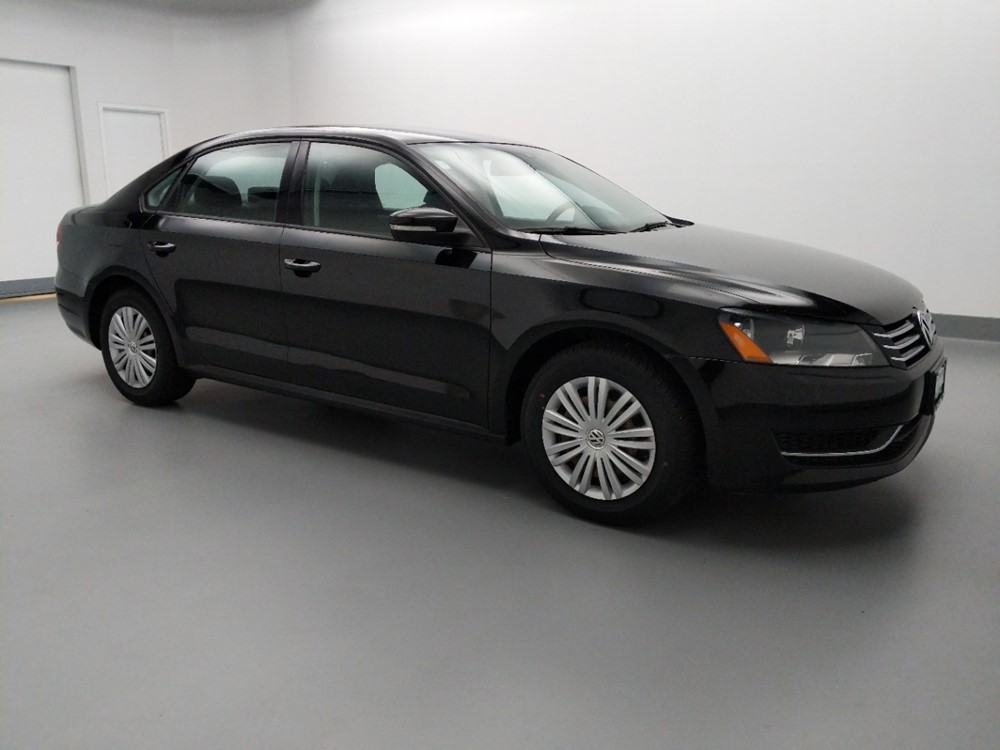 2015 Volkswagen Passat - Passenger Front Side