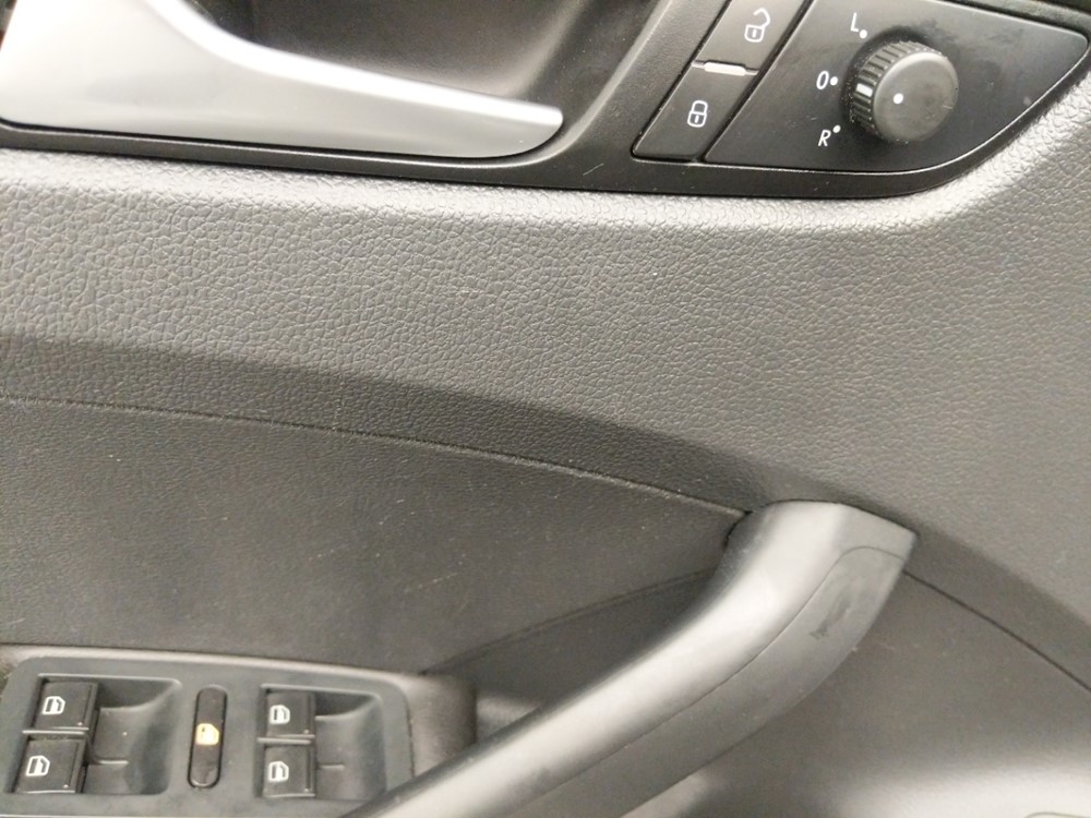 2015 Volkswagen Passat - Driver Power Windows/Lock Control