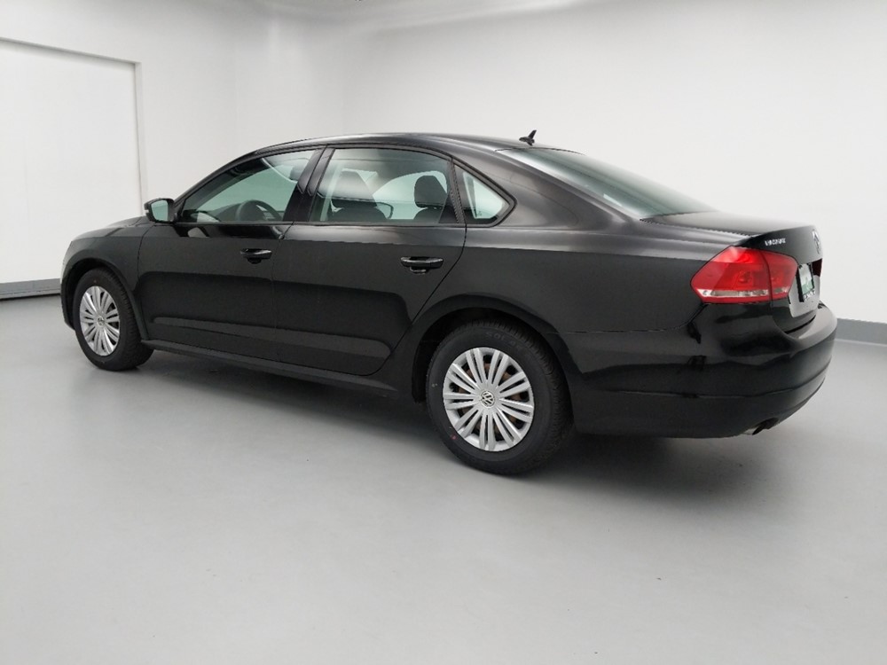 2015 Volkswagen Passat - Driver Rear Side