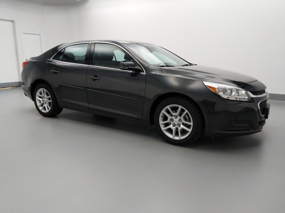 2016 Chevrolet Malibu - Passenger Front Side