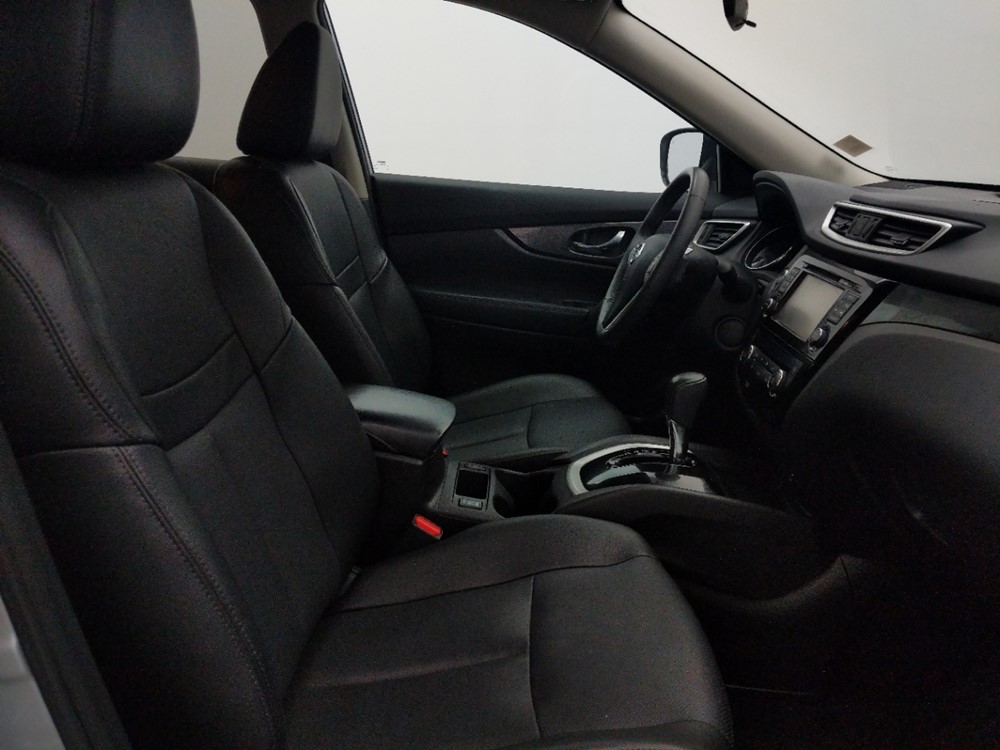 2016 Nissan Rogue - Passenger Front Seat