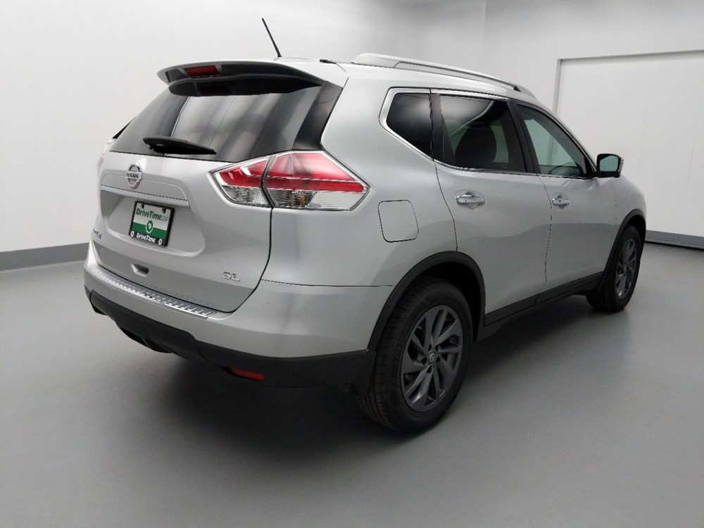 2016 Nissan Rogue - Passenger Rear Bumper