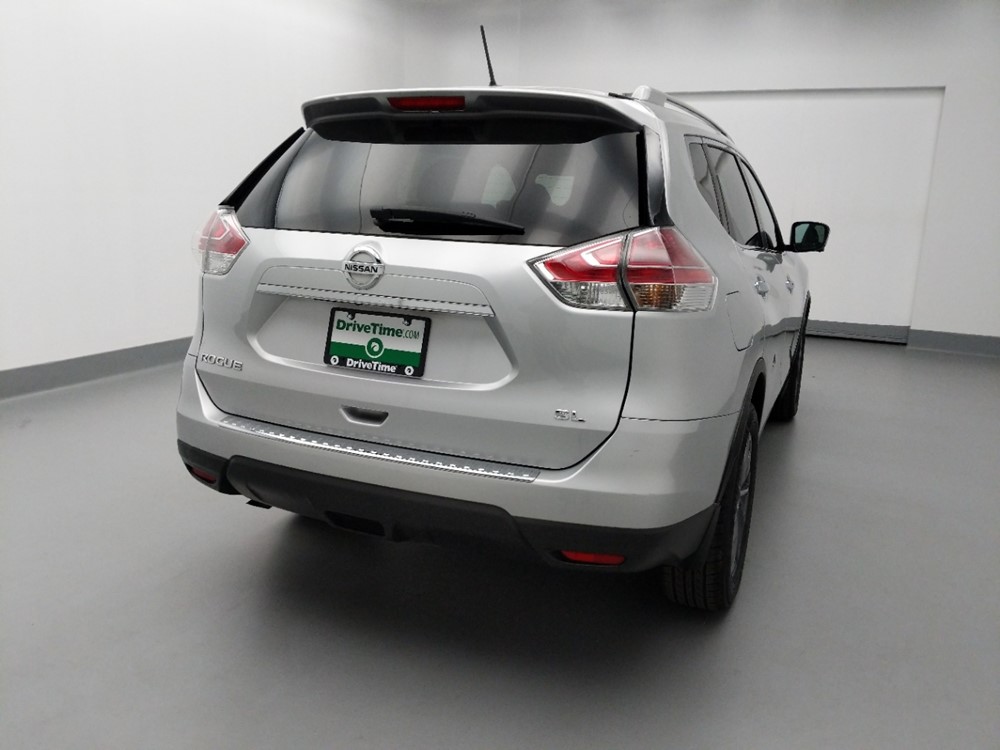 2016 Nissan Rogue - Passenger Rear Trunk