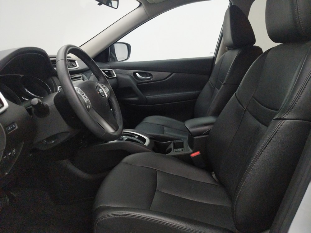 2016 Nissan Rogue - Driver Front Seat