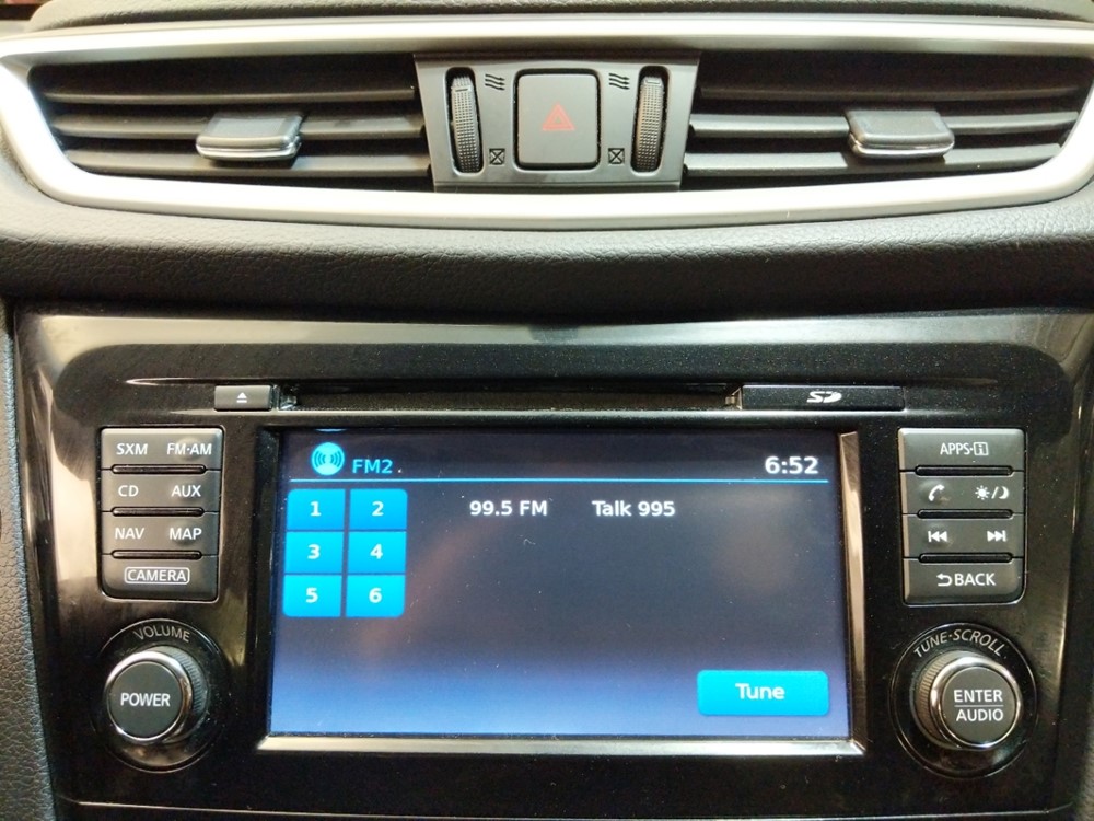 2016 Nissan Rogue - Stereo Package