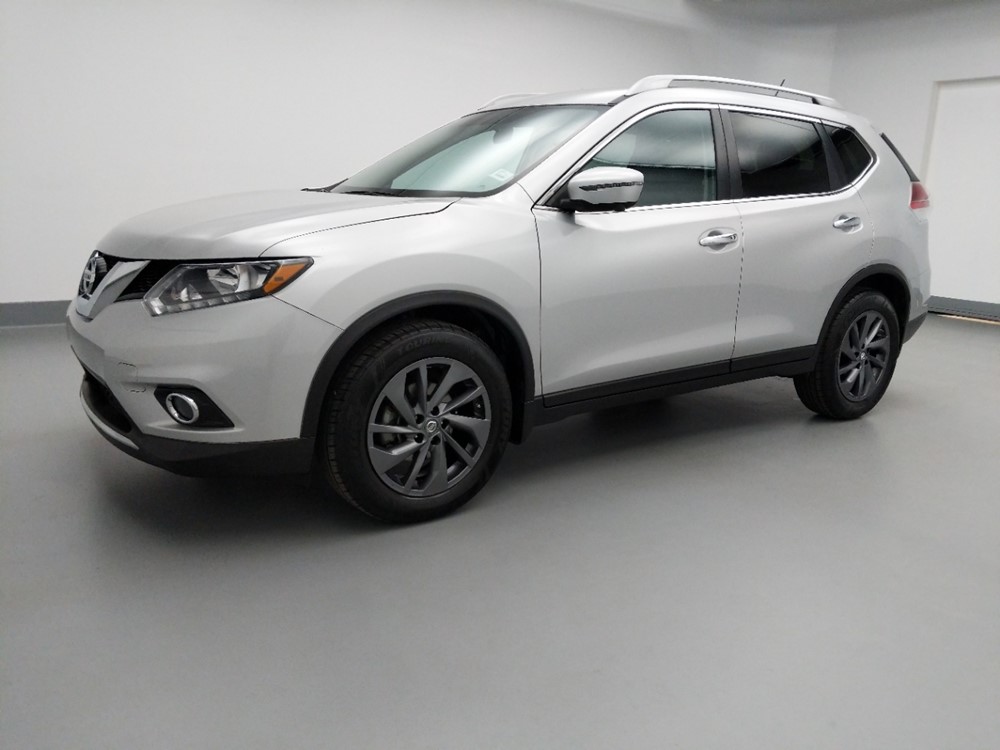 2016 Nissan Rogue - Driver Front Side