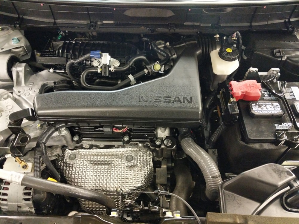 2016 Nissan Rogue - Engine