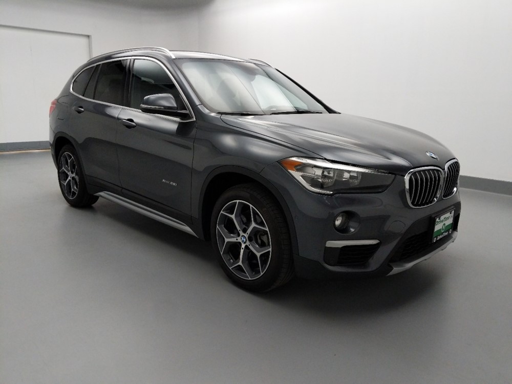 2016 BMW X1 - Passenger Front Bumper