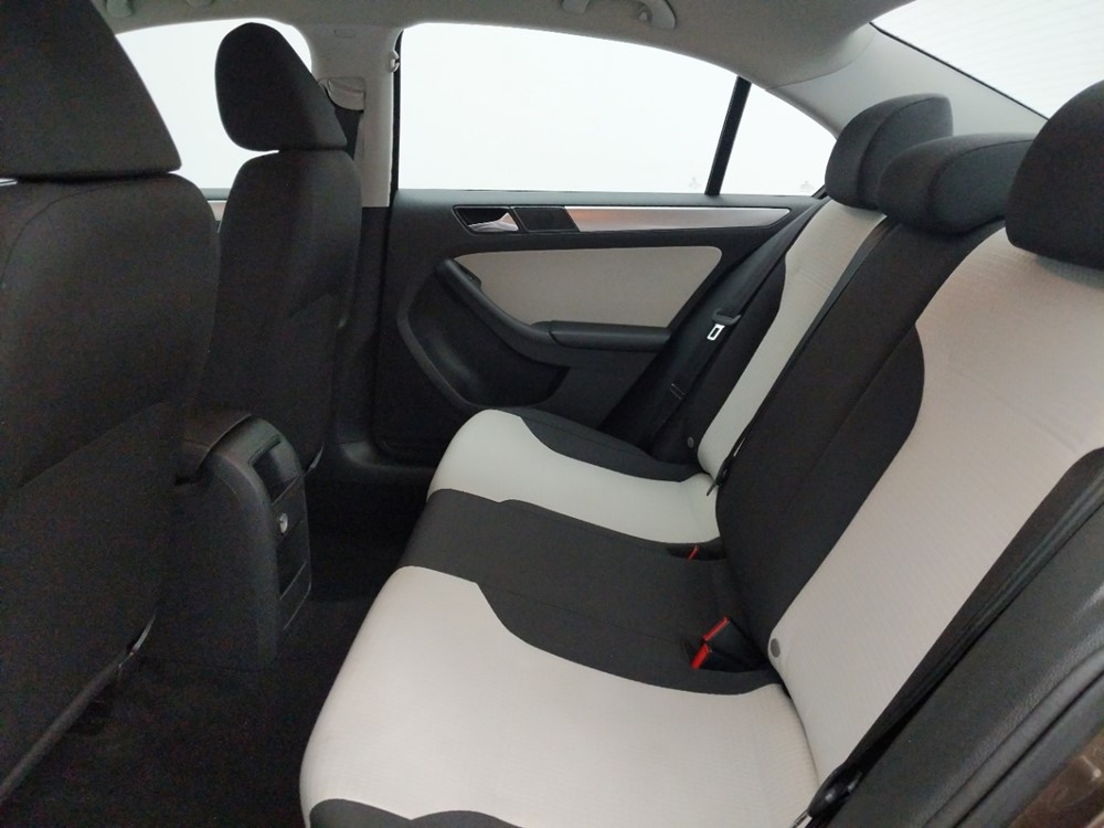 2015 Volkswagen Jetta - Driver Rear Seat
