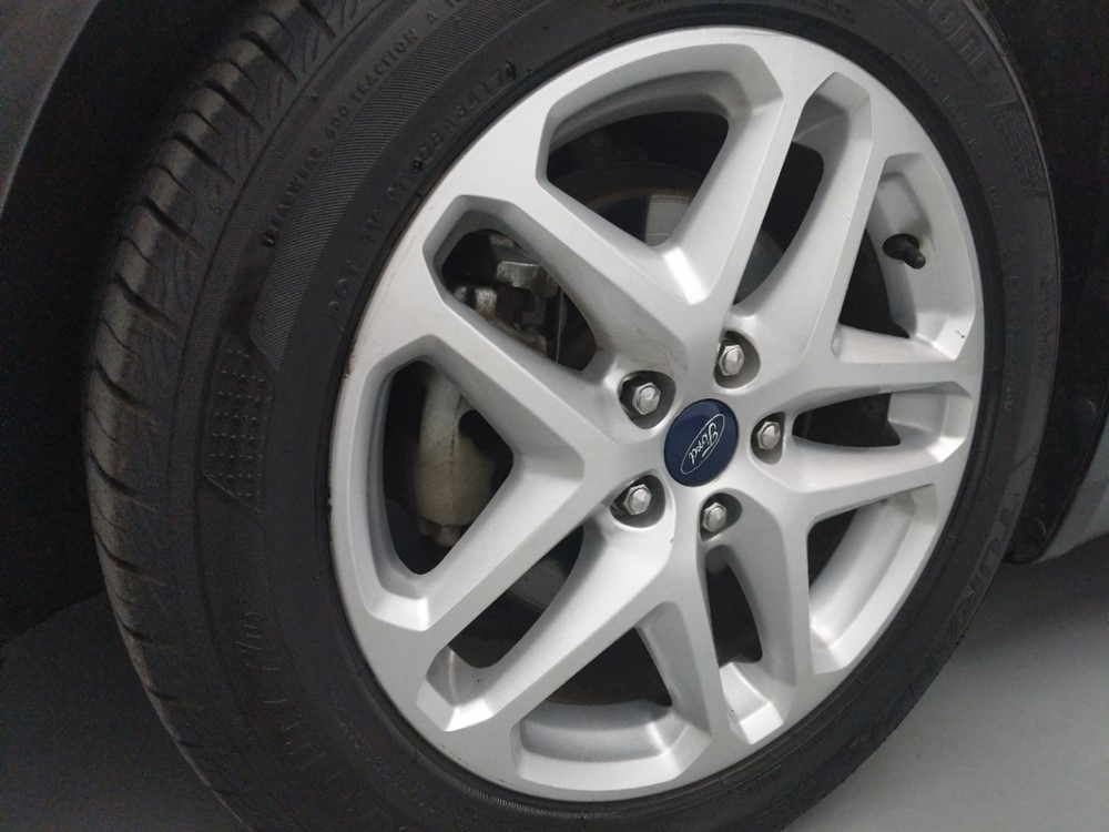2015 Ford Fusion - Wheel