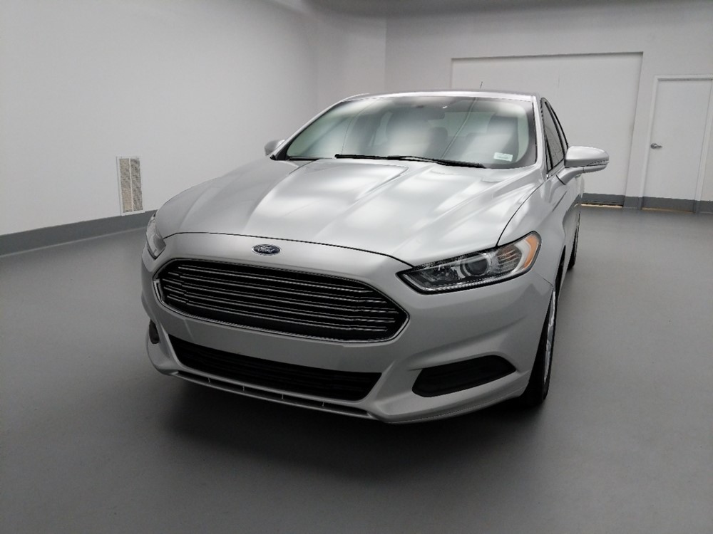2016 Ford Fusion - Driver Front Hood