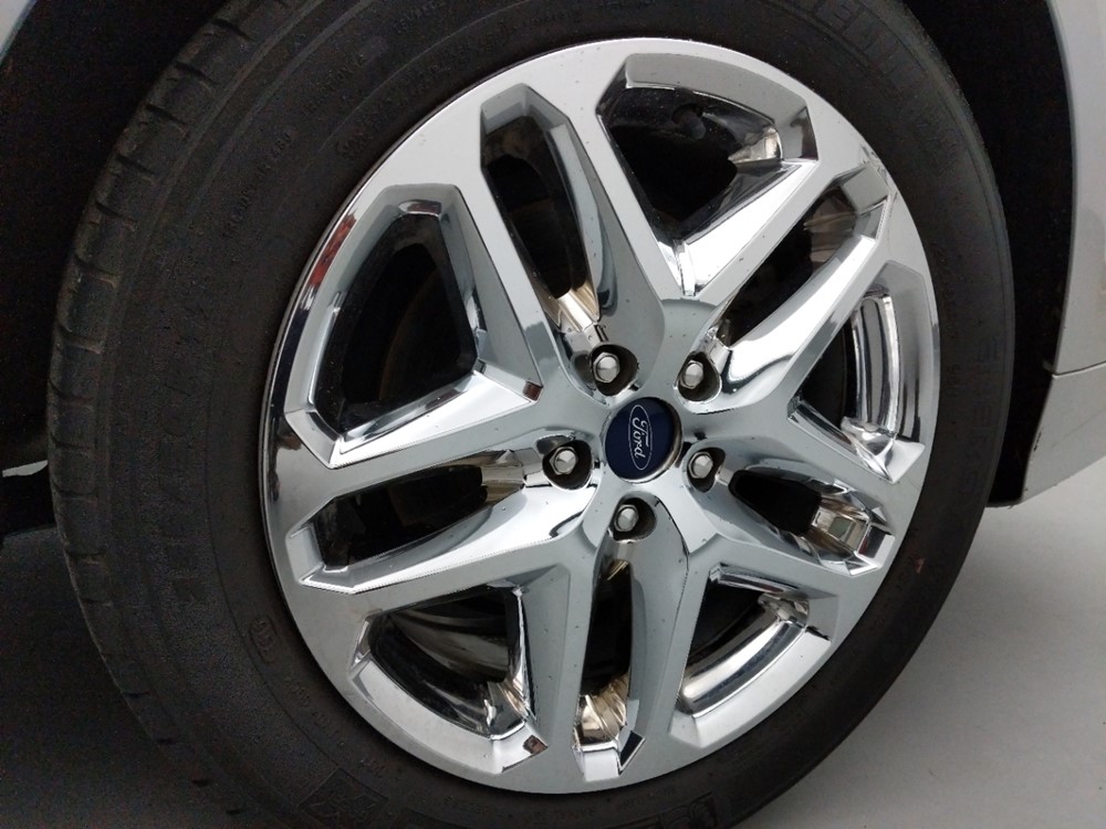 2016 Ford Fusion - Wheel