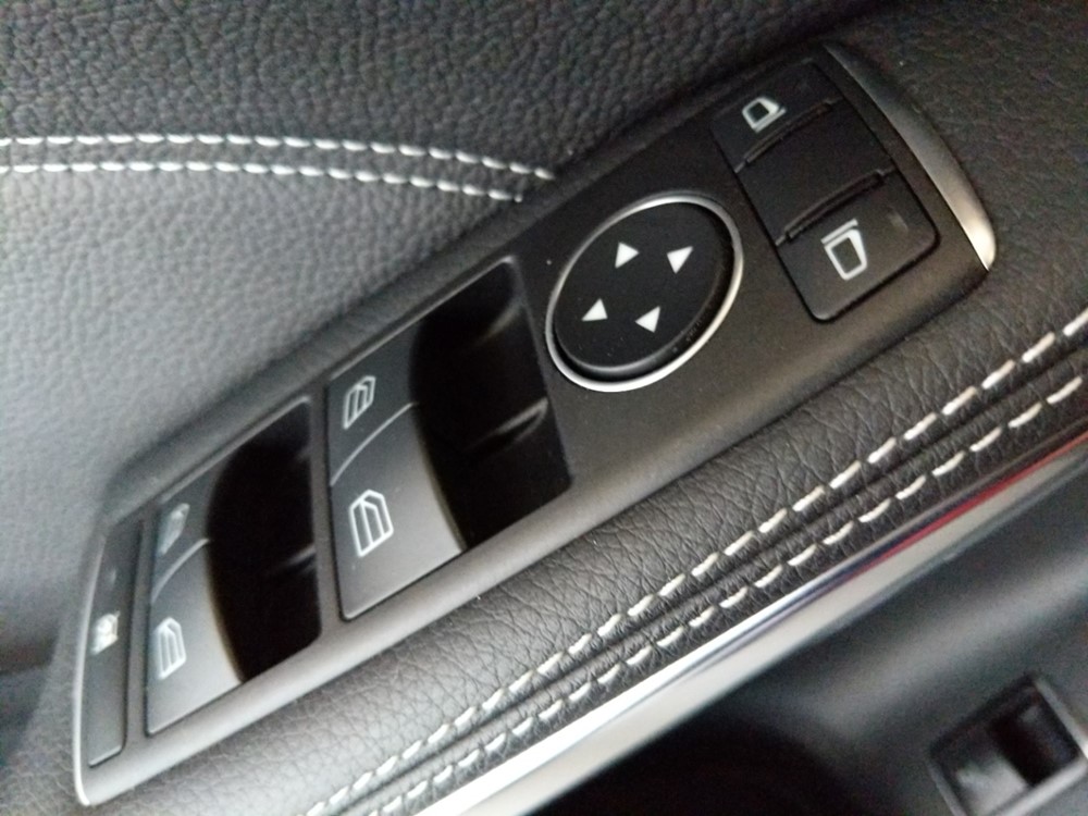 2015 Mercedes-Benz GLA250 - Driver Power Windows/Lock Control