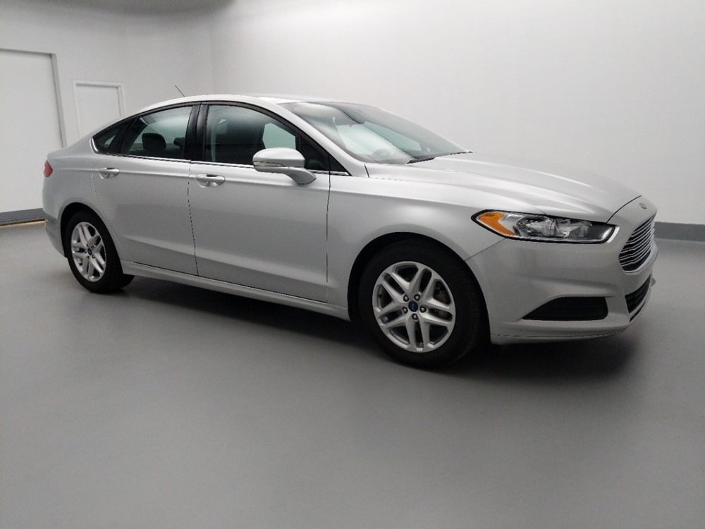 2016 Ford Fusion - Passenger Front Side