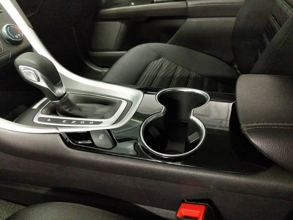 2016 Ford Fusion - Center Console/Cup Holders