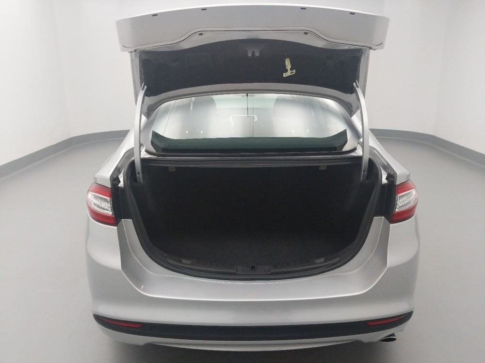 2016 Ford Fusion - Trunk